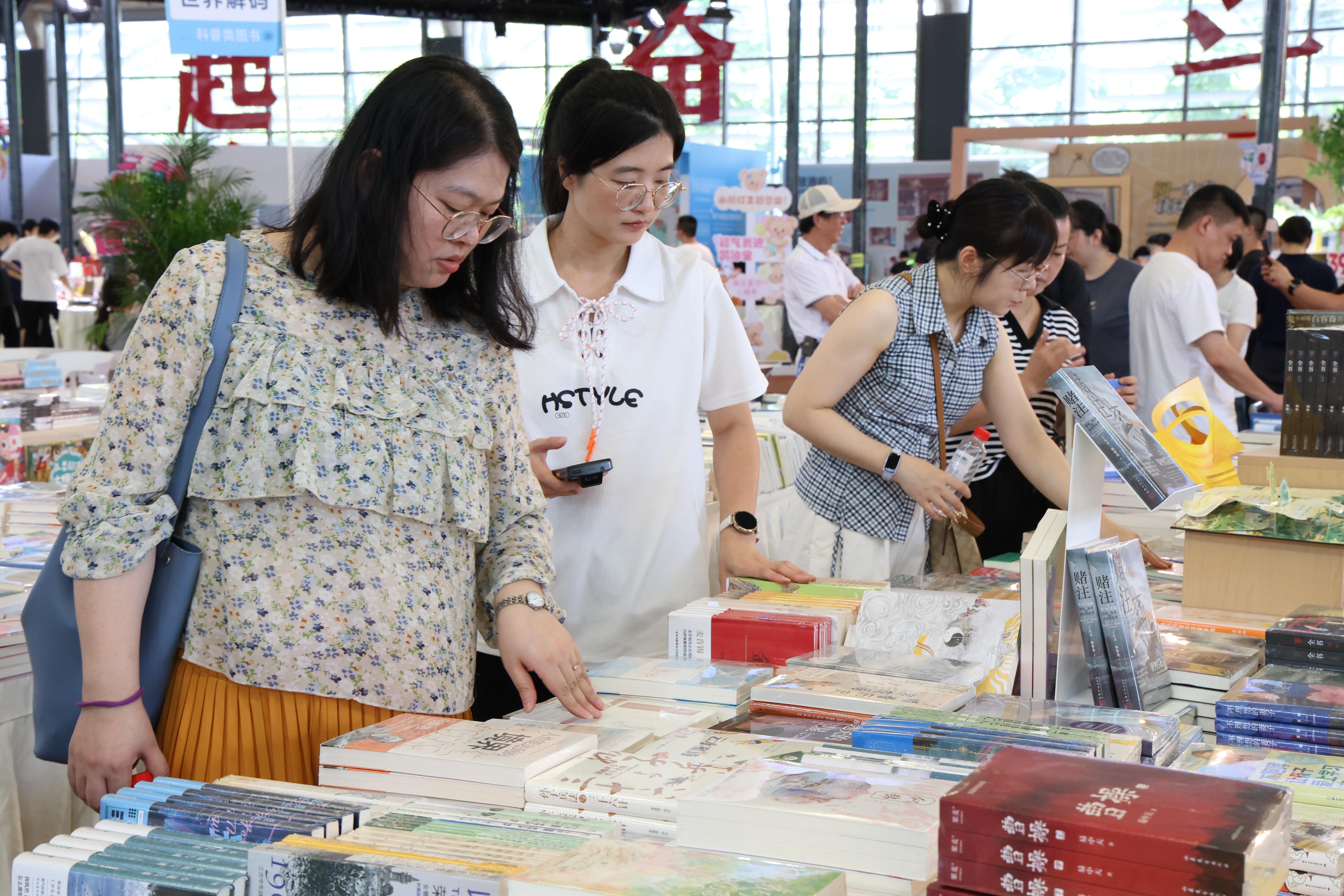 1750230867236036424.jpg IMG_2363.jpg